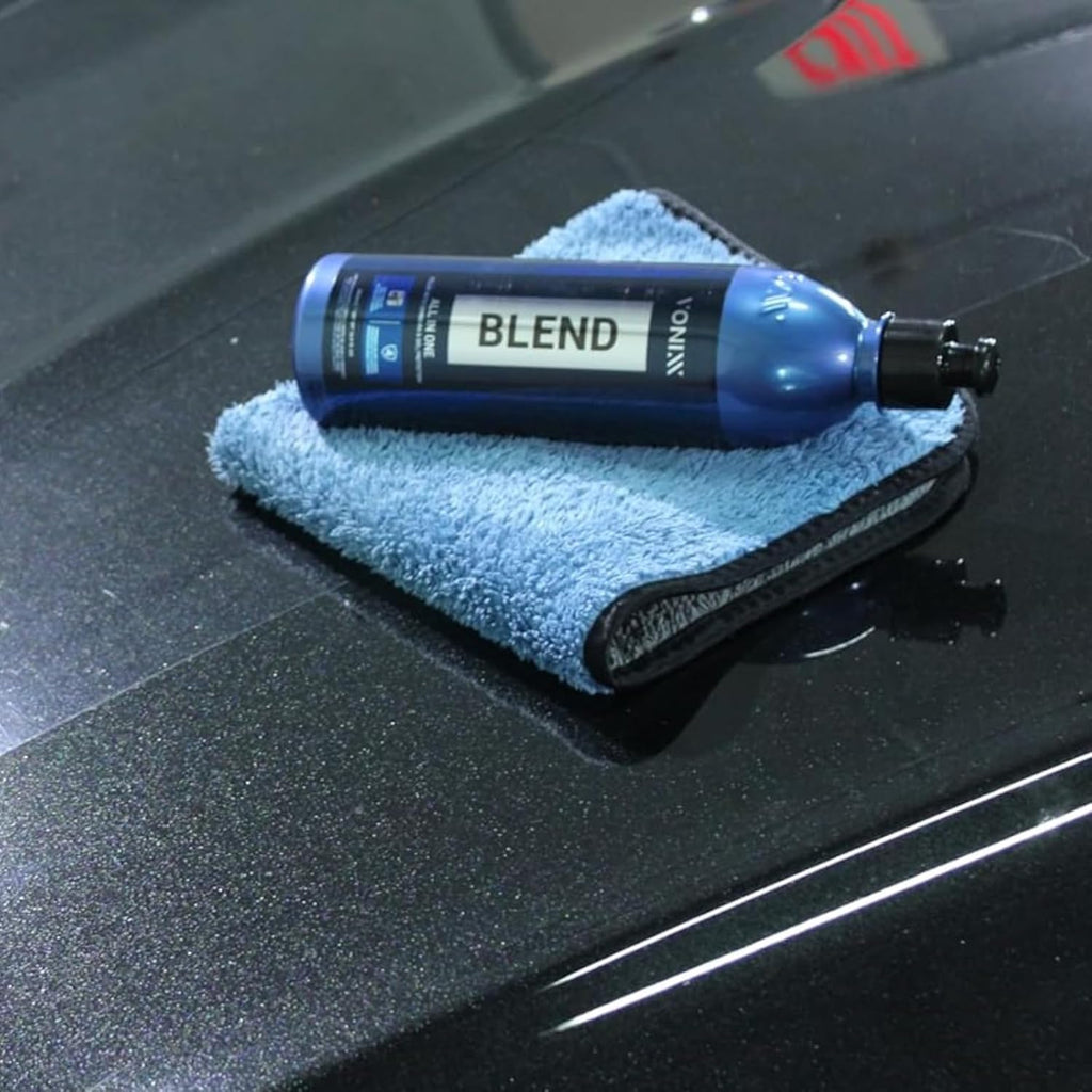 Blend todo en uno | Compuesto de pulido de un solo paso para un acabado impecable y una protección duradera | Brillo de carnauba y resistencia a la cerámica SiO2 | Hasta 4 meses | 17.8 onzas
